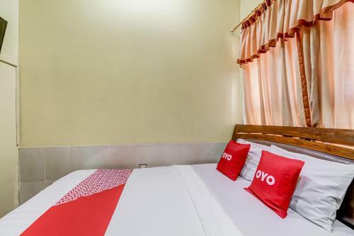 Oyo 91036 Hotel Simpang Lima Gkpri