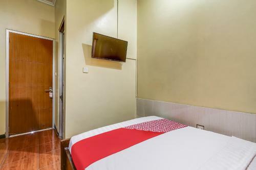 Oyo 91036 Hotel Simpang Lima Gkpri