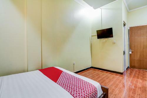 Oyo 91036 Hotel Simpang Lima Gkpri