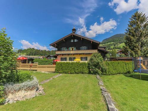 Luxurious Holiday Home In Mittersill With Sauna