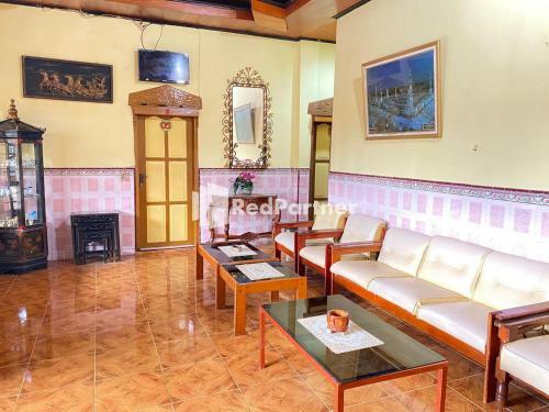Hotel Srikandi Sinjai Syariah Redpartner