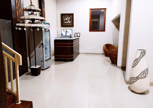 Hotel Artha Ambarukmo Exclusive View Sawah
