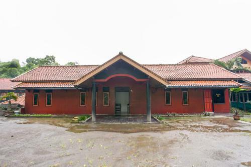 Spot On 2584 Hotel Karya Nunggal Asri