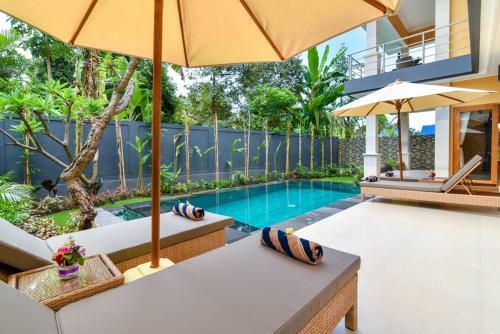 Lovina Premium Villa Resort - Luxury Holiday Service!