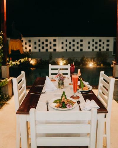 Bamboo Cozy Villa