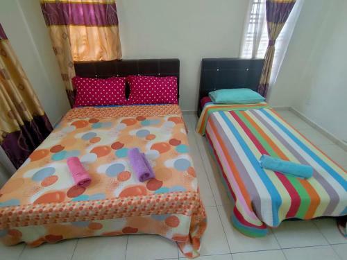 Oyo Home 90228 D'anjung Villa