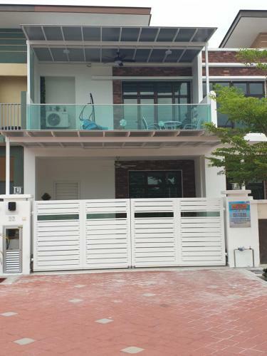 Apartamento Jesmine Relax Homestay{ Sky Mirror }