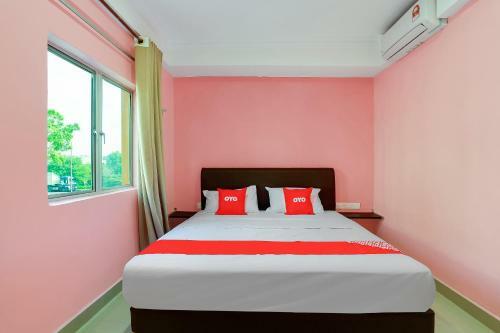 Oyo 89387 Sun Keerana Hotel