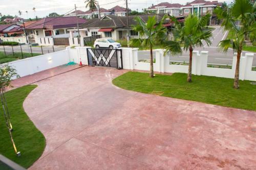 Hostal Secret Garden Warni Villa (muar)