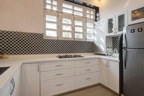 Tranquil Villa By Vista Rooms