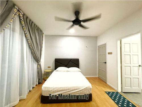 Alexis Villa (for Muslim Only)