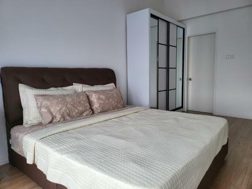 Johor Bahru Senibong Wateredge Apartment