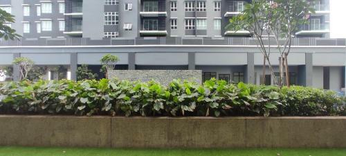 Hostal Bukit Rimau Queen Bedroom With Pool View Room Only