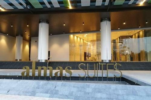 Almas Suites Neflix *studio Apartment,private Room