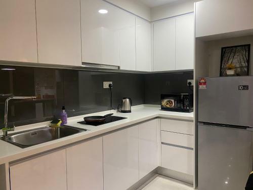 Almas Suites Neflix*studio Apartment, Private Room*