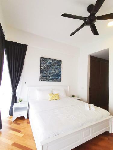 Apartamento Grand Medini Suites By Uha
