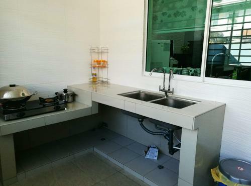 Leisure Homestay@kota Kinabalu