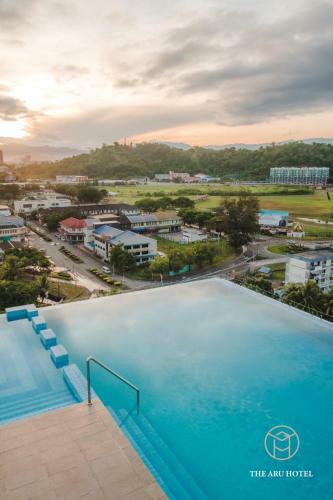 The Aru Hotel