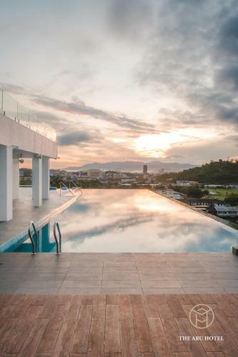 The Aru Hotel