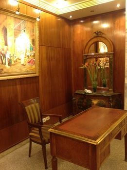 Hotel El Hana International