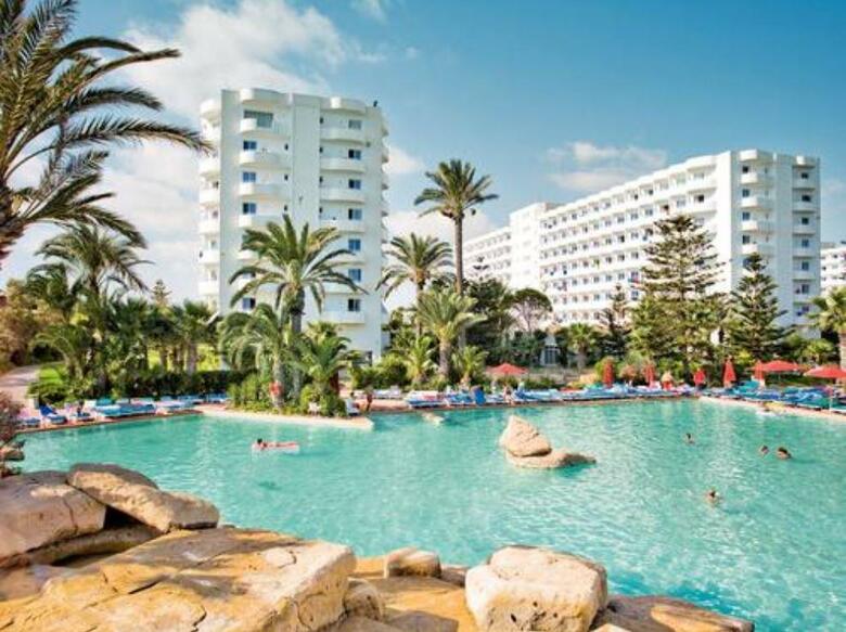 Hotel Sahara Beach Aquapark Resort