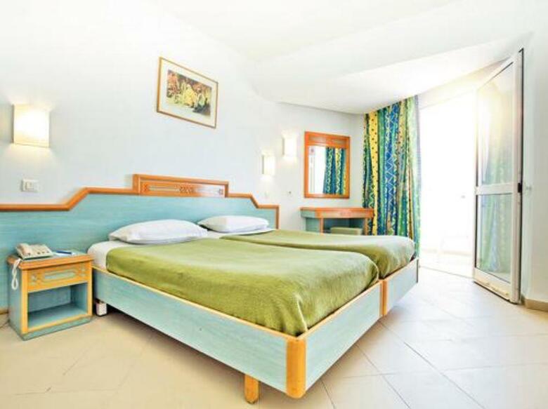 Hotel Sahara Beach Aquapark Resort
