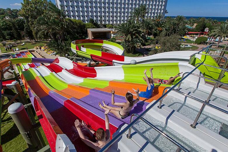 Hotel Sahara Beach Aquapark Resort