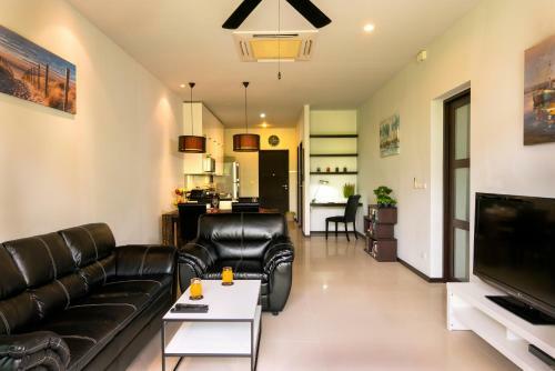 Comfortable 2br Pool Villa In Center Saiyuan