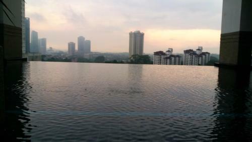 Apartamento Twin Galaxy Residences