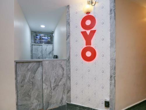 Oyo 89672 Eg Hotel Jj