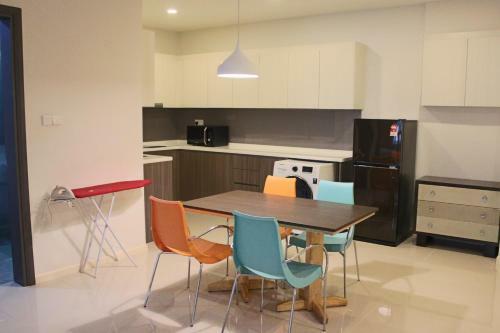 Apartamento Suasana Suites Home Jb Town