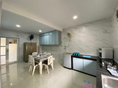 D' Impiio Garden Home