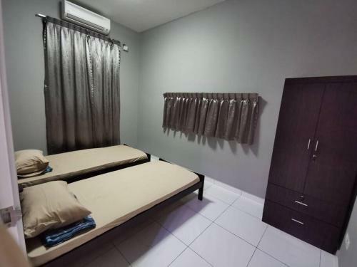 Villa Exotic Homestay-corner 2-storey Park View Bukit Indah