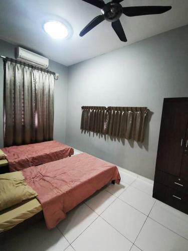 Villa Exotic Homestay-corner 2-storey Park View Bukit Indah