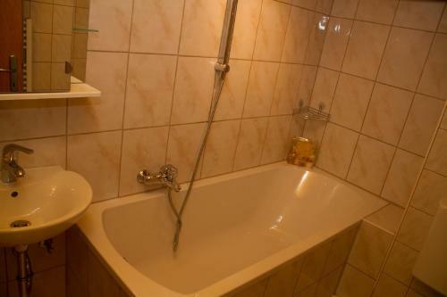 Apartamento Fewo Wonta Am Ossiachersee