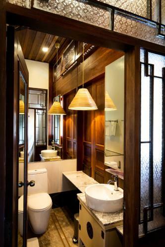 Bed & Breakfast Punyashthiti Villa