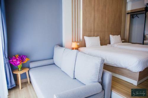 Bed & Breakfast Home By The Bridge - Sha