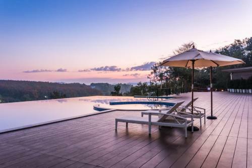 Hotel Chiangrai Lake Hill