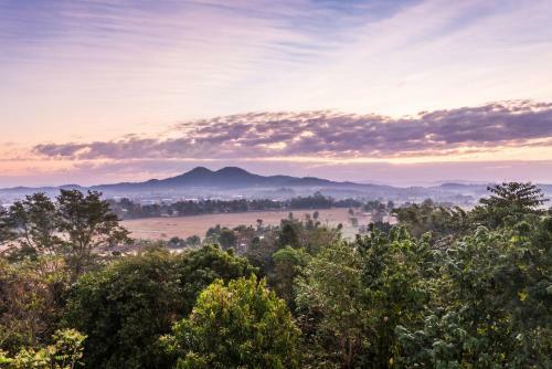 Hotel Chiangrai Lake Hill