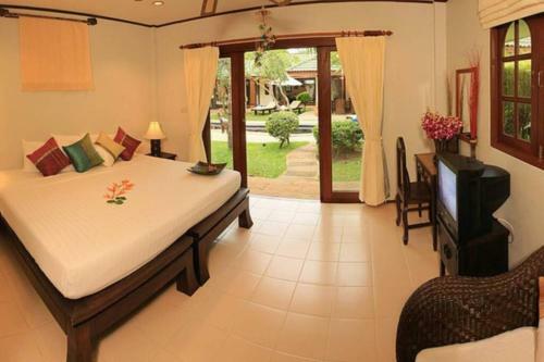 4 Bedroom 5 Palms Villa - 20 Seconds Walk To Beach