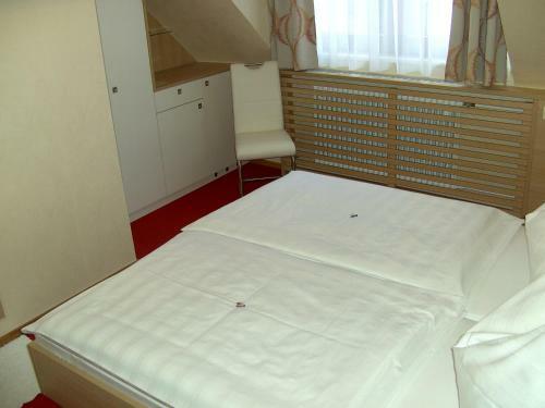 Hostal Gasthof-pension Leopold Janu