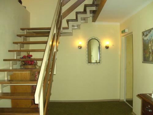 Hostal Gasthof-pension Leopold Janu