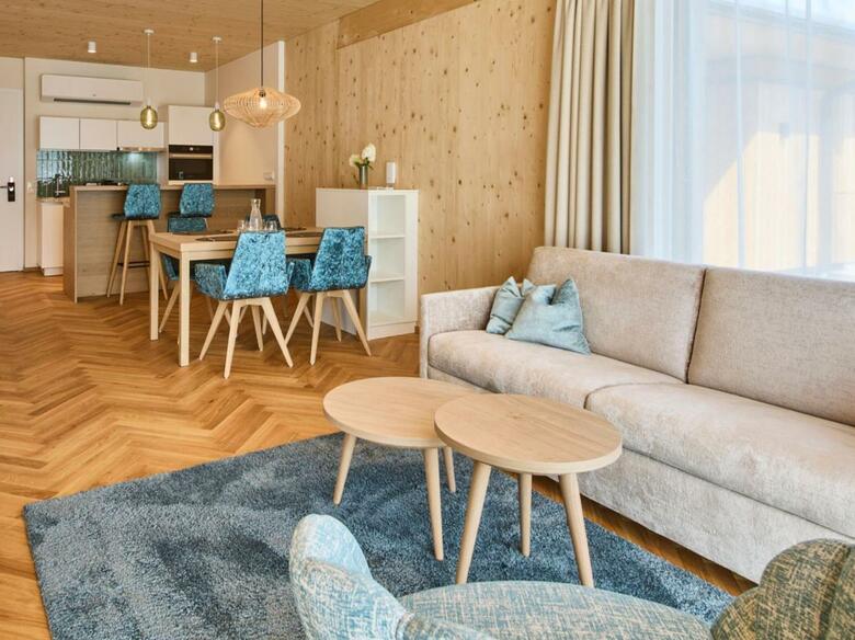 Hotel Lamplhof - Lichtpfad W�rthersee