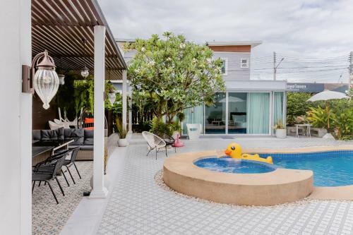 ???????????????? ?????? Art Gallery Pool Villa