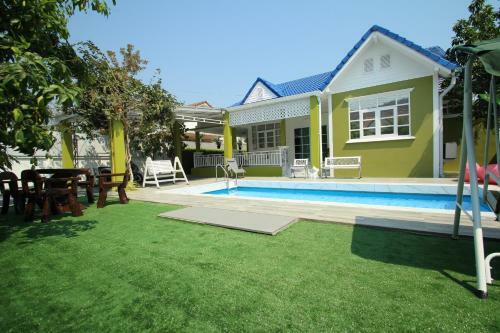 Little Home Poolvilla