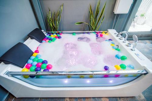 Luxury City-loft With Spa/jacuzzi And Nice Kitchen