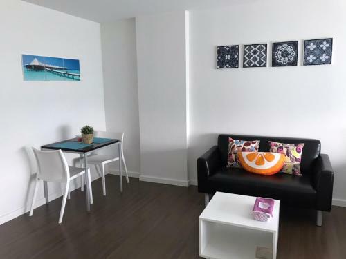 Apartamento Baan Kun Koey Condominium