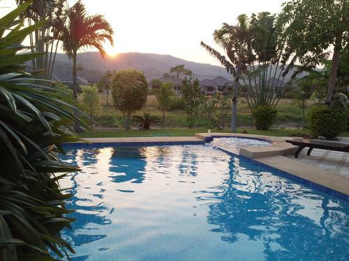 Laguna Villa 2