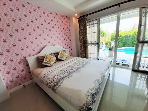 Cheap Pool Villa Hauhin (3 Br 1 Lounge) European Kitchen
