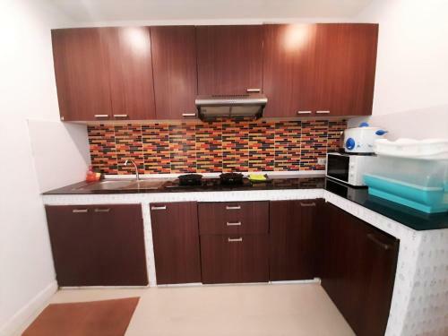 Cheap Pool Villa Hauhin (3 Br 1 Lounge) European Kitchen